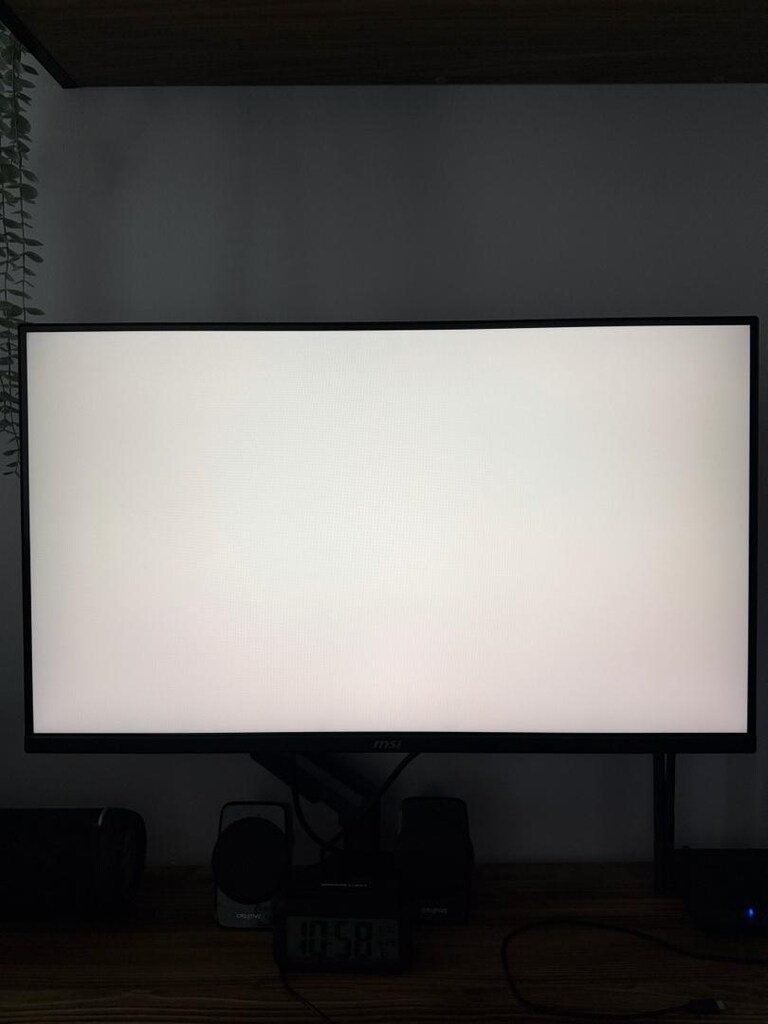 MSI MAG 325QF E18V 31.5” 2K QHD 180Hz Oyuncu Monitörü - 3