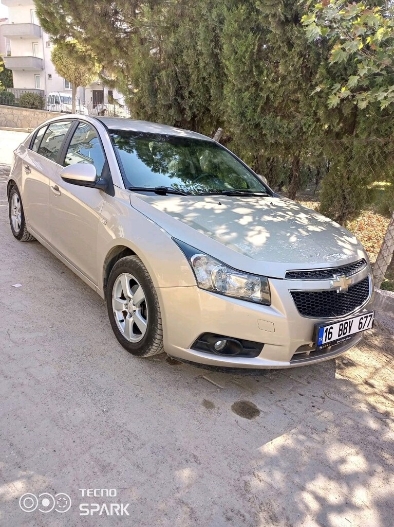 TEMİZ BAKIMLI DÜŞÜK KM - 15