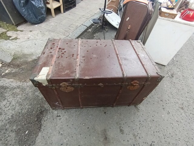 Ahşap Eski sandık