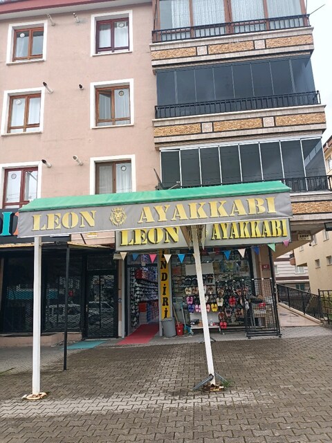 1 adet 7500. 3 adet var temiz 4 metre uzunluk