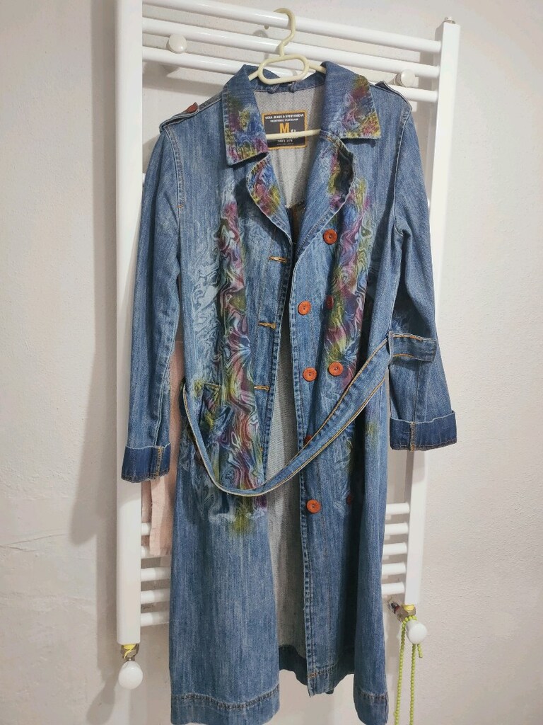 Kot desenli trençkot - 9