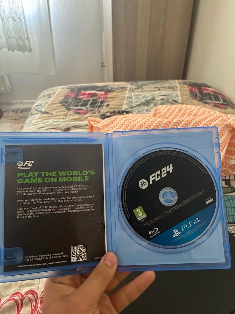 PS4 500GB + 2 Orijinal Kol + FIFA 24 | Temiz & Sorunsuz - 5