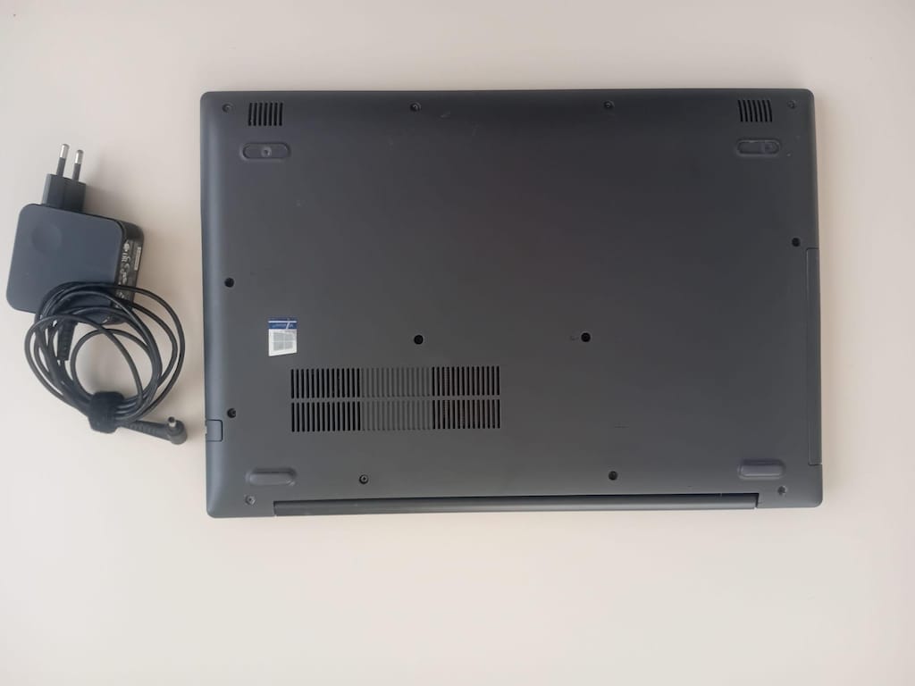 LENOVO LAPTOP - 7