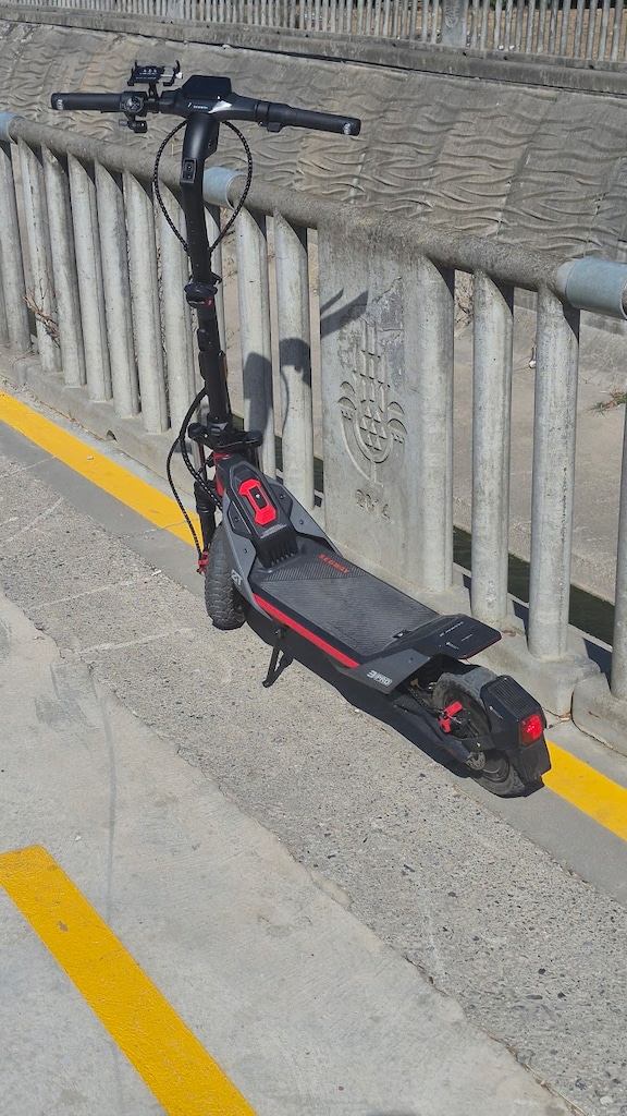 Segway ZT3 Pro Elektrikli Scooter - 2 Ay Kullanıldı - Garantili - 3