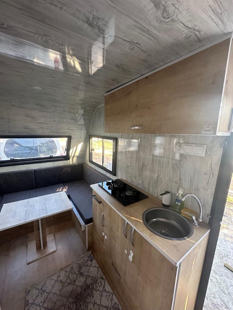 KARAVAN - 10