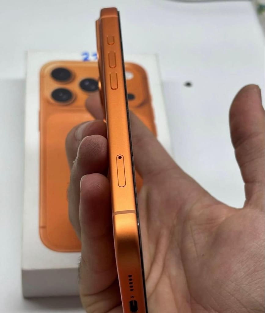 Apple 17 pro - 2