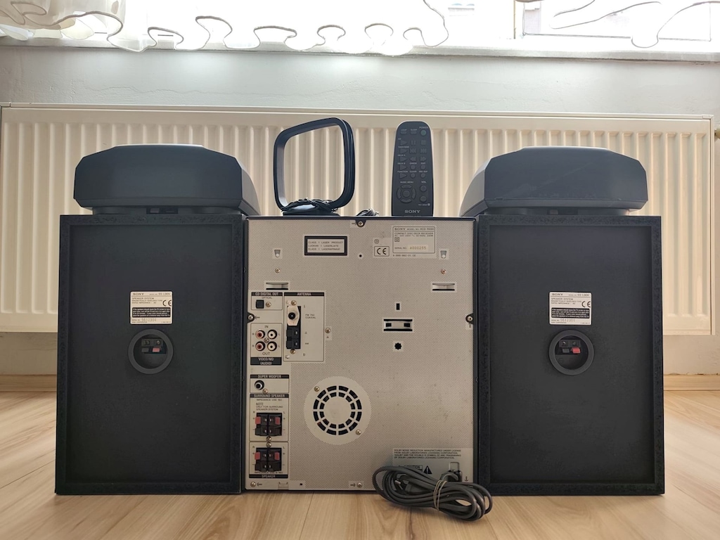 SONY HCD - RX 90 - TERTEMİZ ve TAM TAKIMDIR - 8