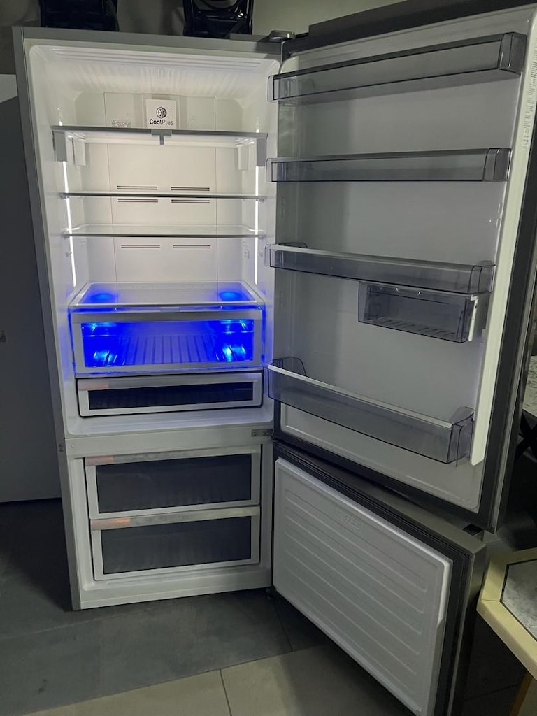 Arçelik 2476 CEI İnox No Frost Buzdolabı 580 Litre - 2