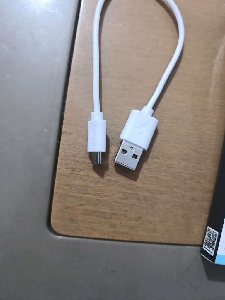 Kensa marka, sıfır kutusunda, 25 cm uzunluğunda, 2.1A hızlı şarj deste - 2