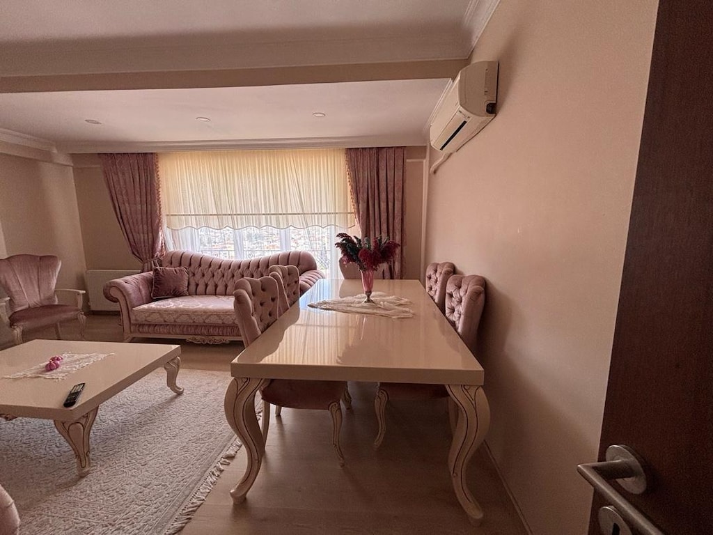 Avangart salon takımı( oymalı) - 11
