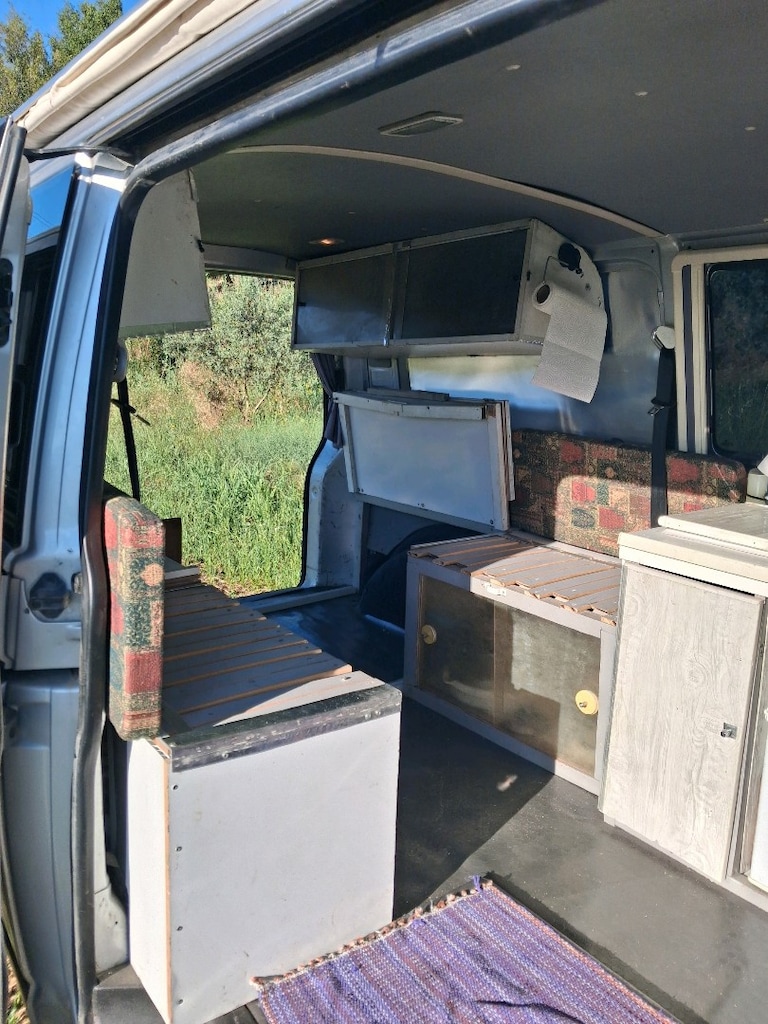 Transporter t5 motokaravan - 9