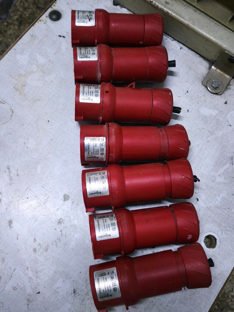 İtalyan marka trafeze fiş 8 adet - 2
