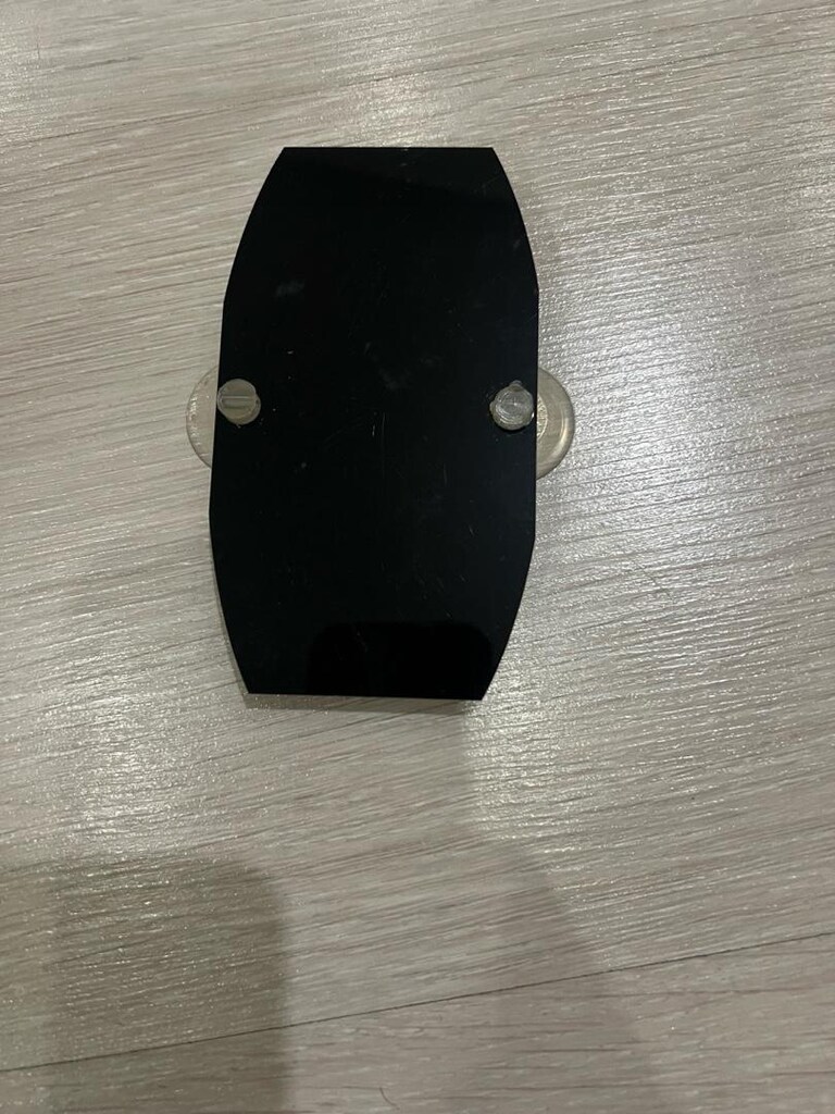 Fransa (F) Cam Süsü Pleksi Vantuzlu Arma - 2