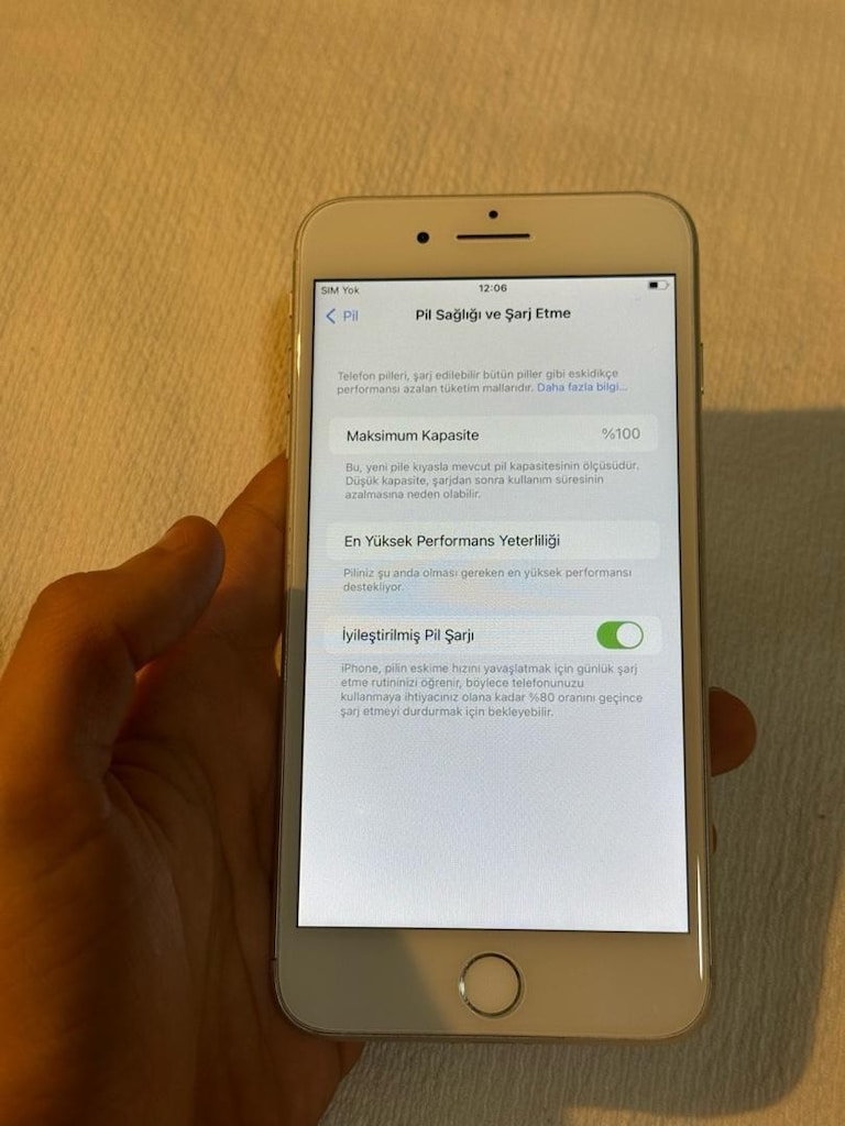 IPHONE 8 PLUS 64 GB - 4