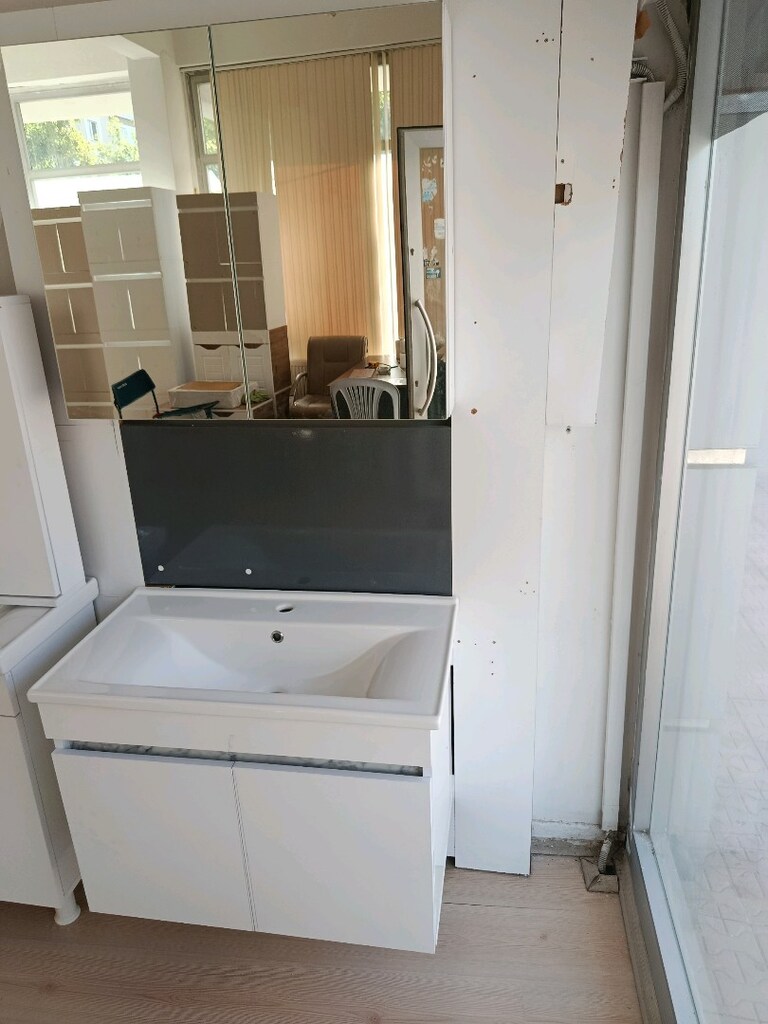 DUVARA ASMALI MDF&BALON KAPAK BANYO DOLABI &LETLI AYNALI BANYO DOLABI - 7