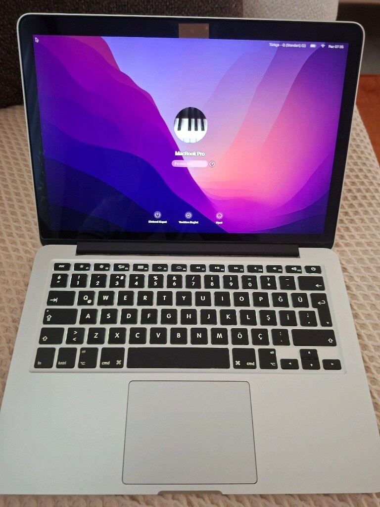 Macbook Pro 13 inç 2015 İ5 8GB RAM 120GB SSD - 6