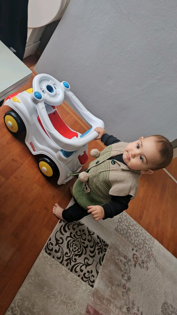 Fisher Price 4 in 1 araba - 2