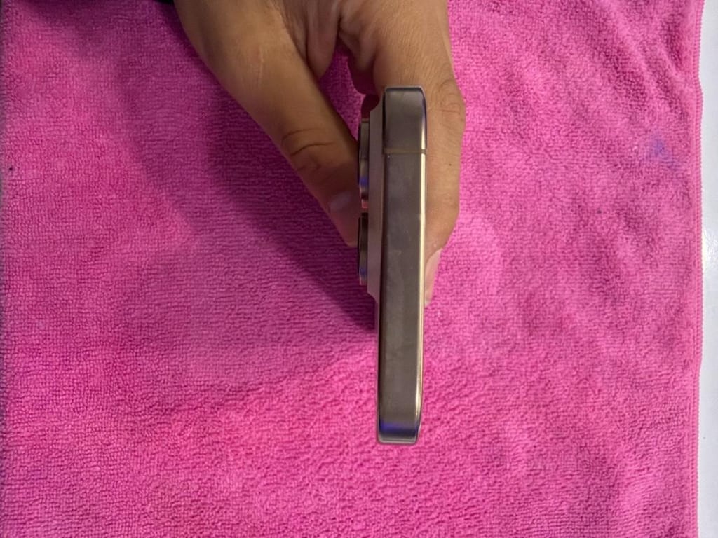 İPHONE 16 PRO 128GB - 5