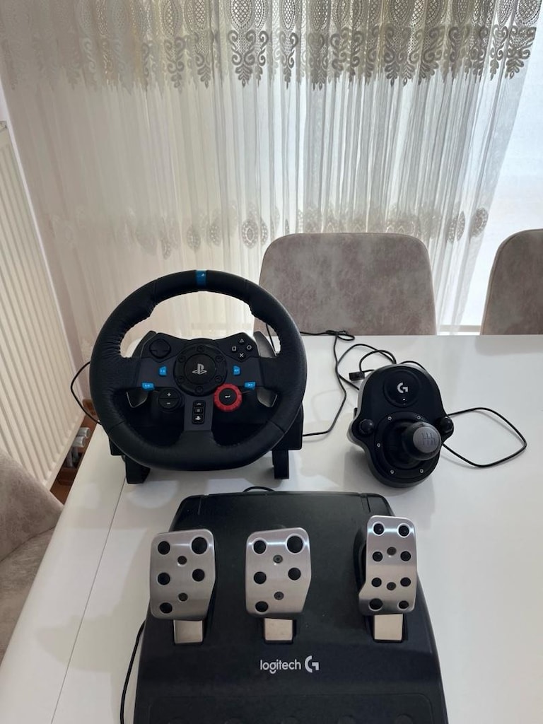 Logitech G29 + shifter