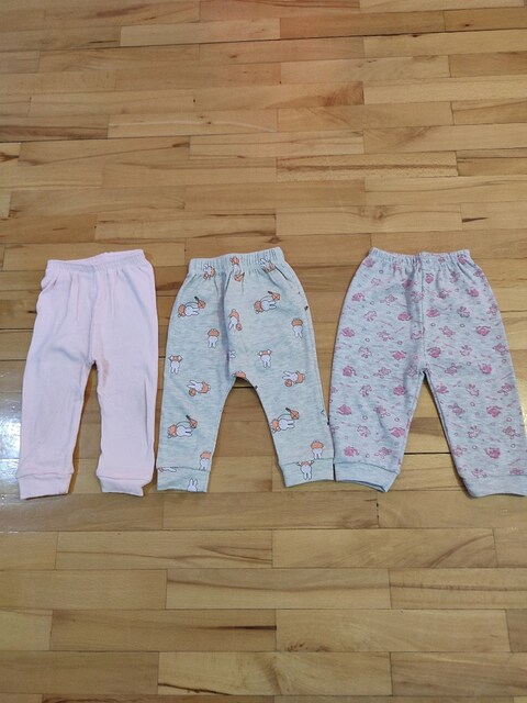 2 adet 3-6 ay, 1 adet 6-9 ay bebek tayt