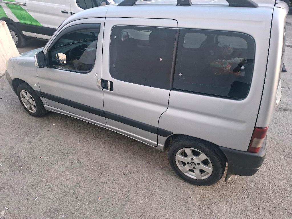 pegeout partner 2006 model tertemiz 182 bin km de - 4