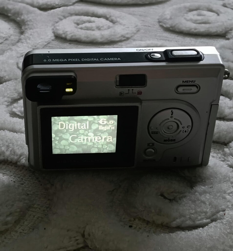 Akita 6.0 Mega Pixel dijital kompakt fotoğraf makinesi - 3