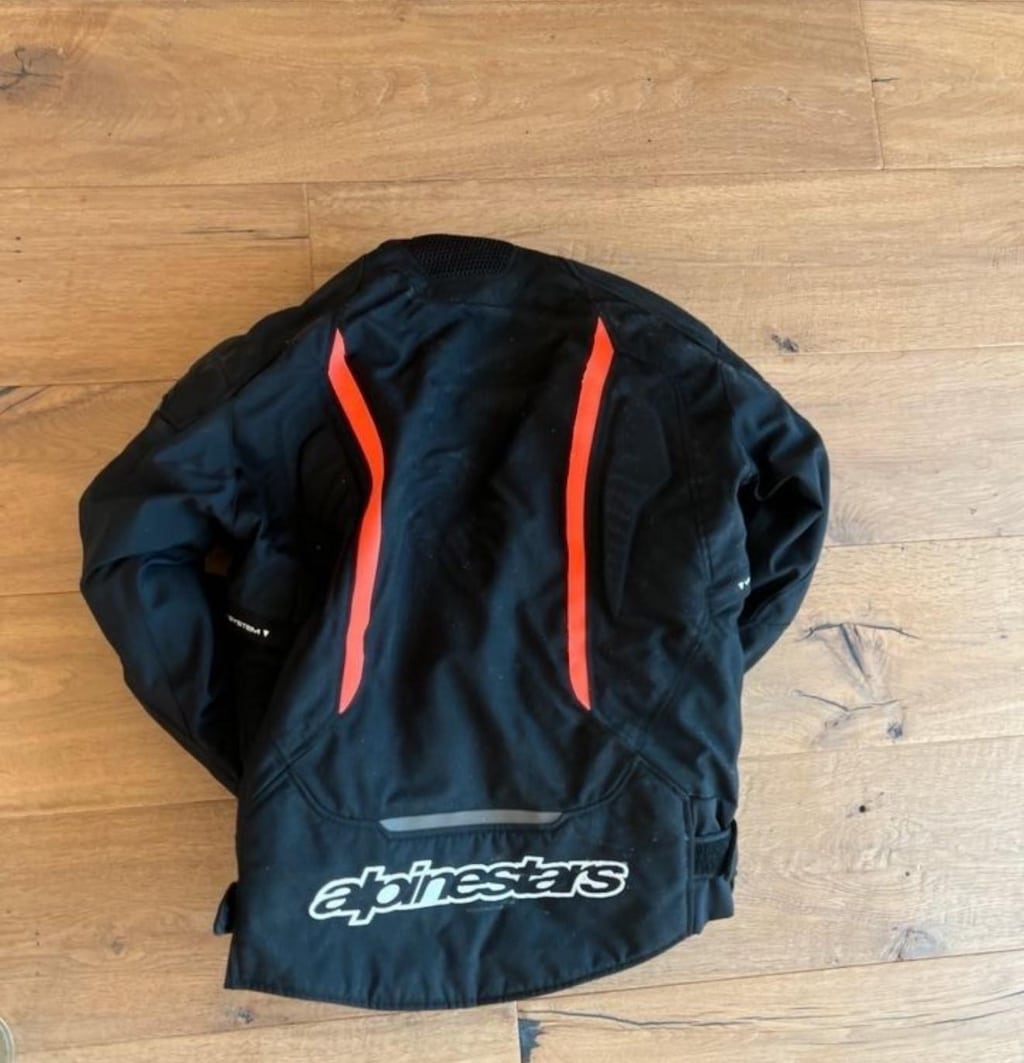 Alpinestars T-GP Pro V2 Korumalı Motosiklet Montu - Kusursuz - 4
