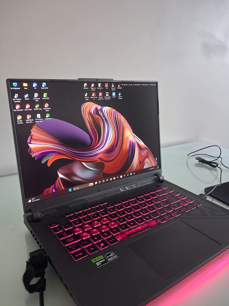 Asus Rog Strix G16JV
