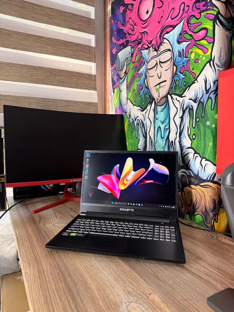 GIGABAYT RTX3060 OYUNCU LEPTOP - 3