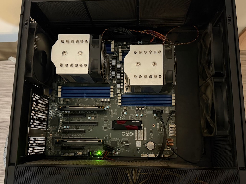 SuperMicro Sunucu (2 x AMD EPYC 7C13,128GB RAM,4.5TB M2 SSD) - 3