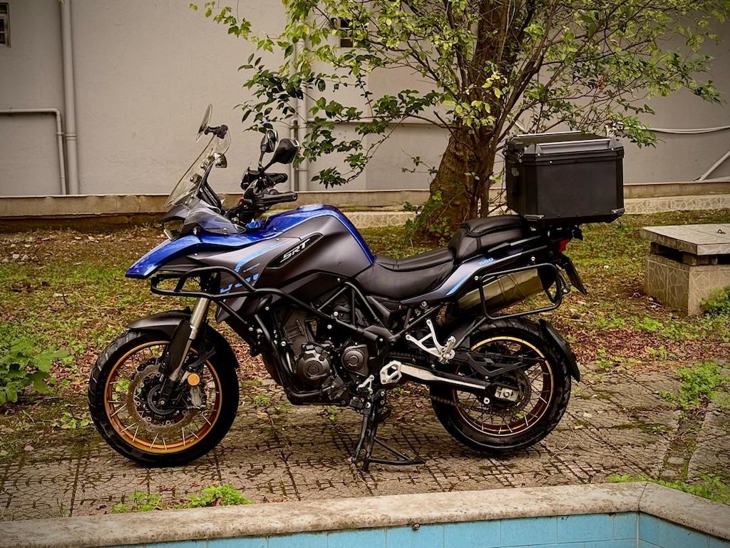 Dolu Dolu Enduro Qj Srt 550x - 4