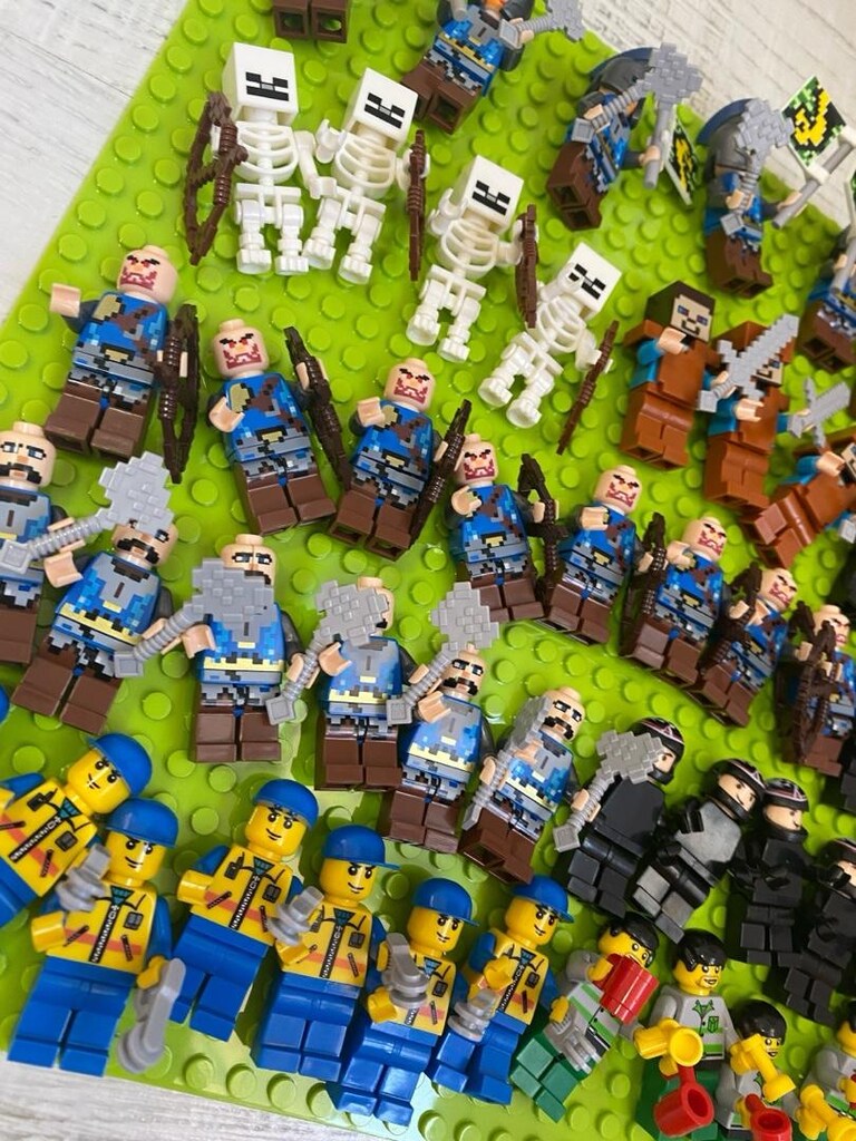 Lego Karışık minifigürler - 5