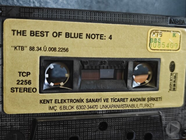 BEST OF BLUE NOTE VOL. 4 KASET (1998)