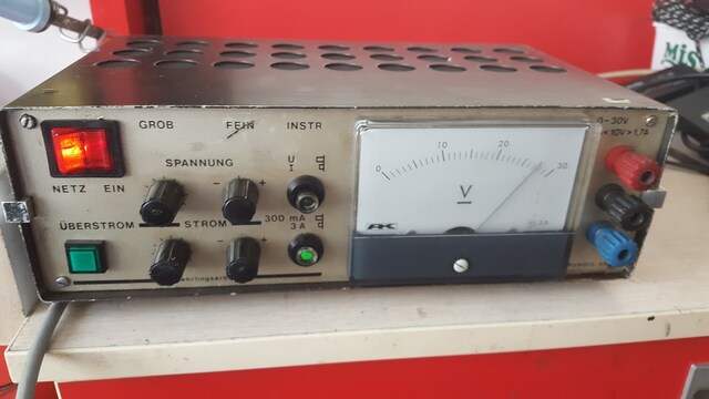 Grundig antika 2a 24volt güç kaynağı