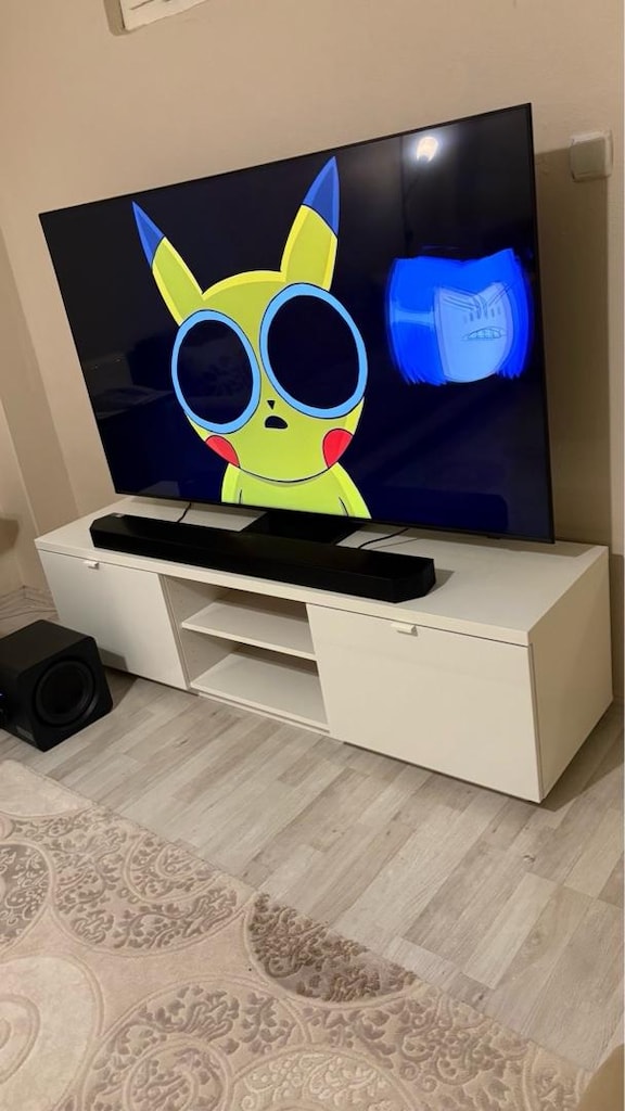 Samsung Q800F - 5