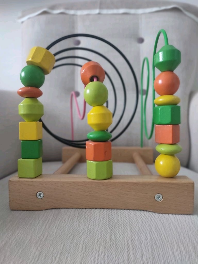 Eğitici ahşap oyuncak. - 2