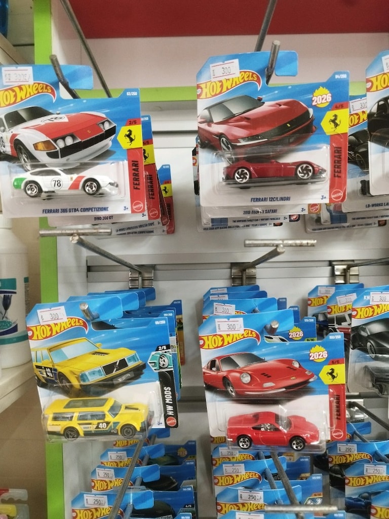 Hotwhells audi r8 lam. tekli ikili alım - 3