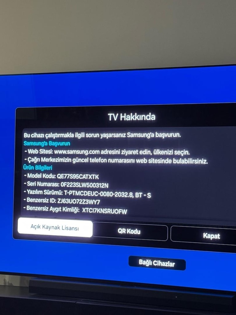 SAMSUNG 195 ekran QD-OLED 4K ultra HD - 2
