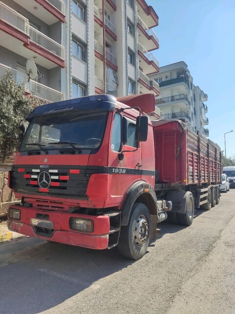 Mercedes tır
