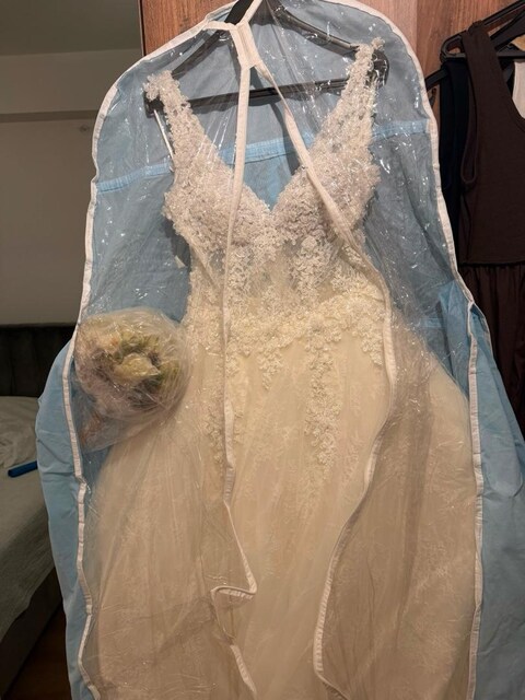 Karbeyaz Moda Evi Gelinlik | 38 Beden