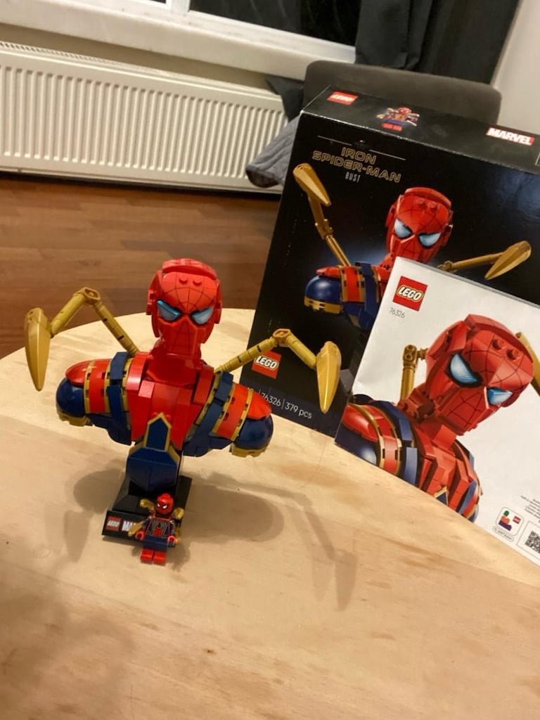 LEGO iron spider-man - 2