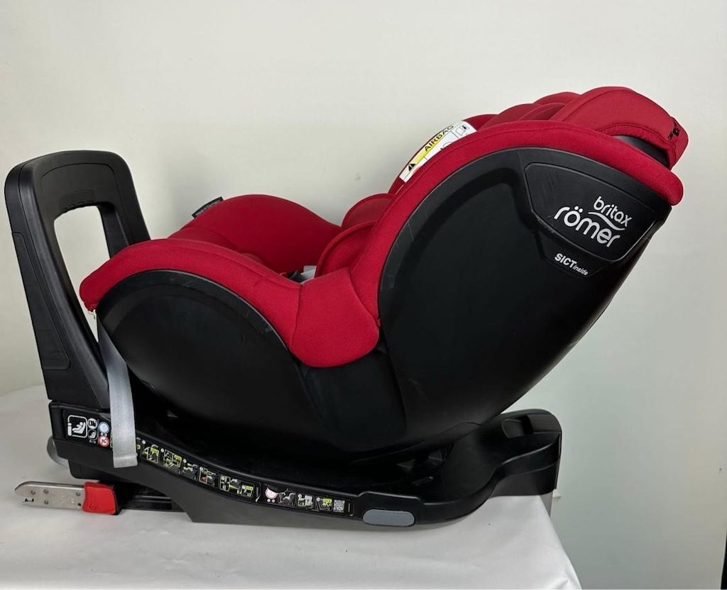 Britax Rômer dualfix M plus 360 derece dönebilen koltuk - 5