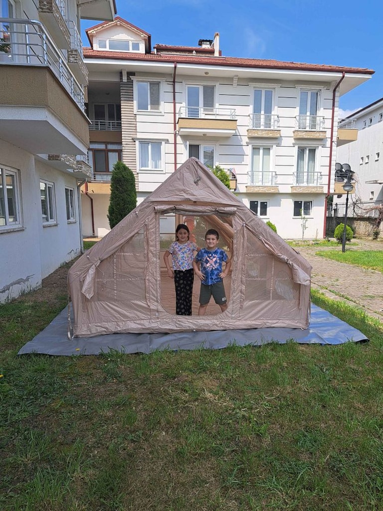 Robo 12 Kişilik Şişme Çadır 2 Çift Kişilik Yatak