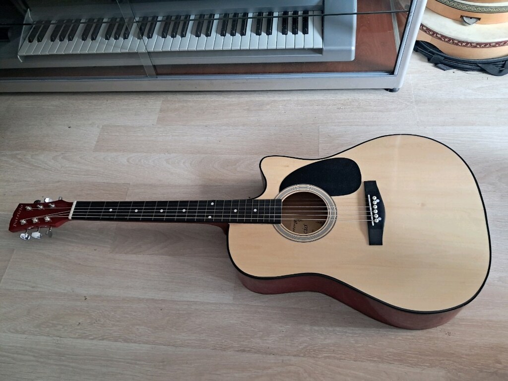 gitar akustik - 3