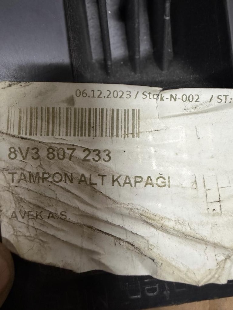 AUDI A3 ÖN TAMPON ALT MUHAFAZA HB.12-16 8V3807233 SIFIR ORJİNAL - 4