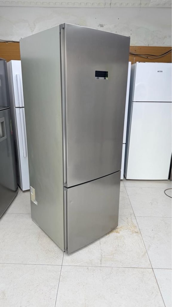 Bosch 505 LT No-Frost Buzdolabı – Orijinal, Hiç Tamir Görmemiş - 3