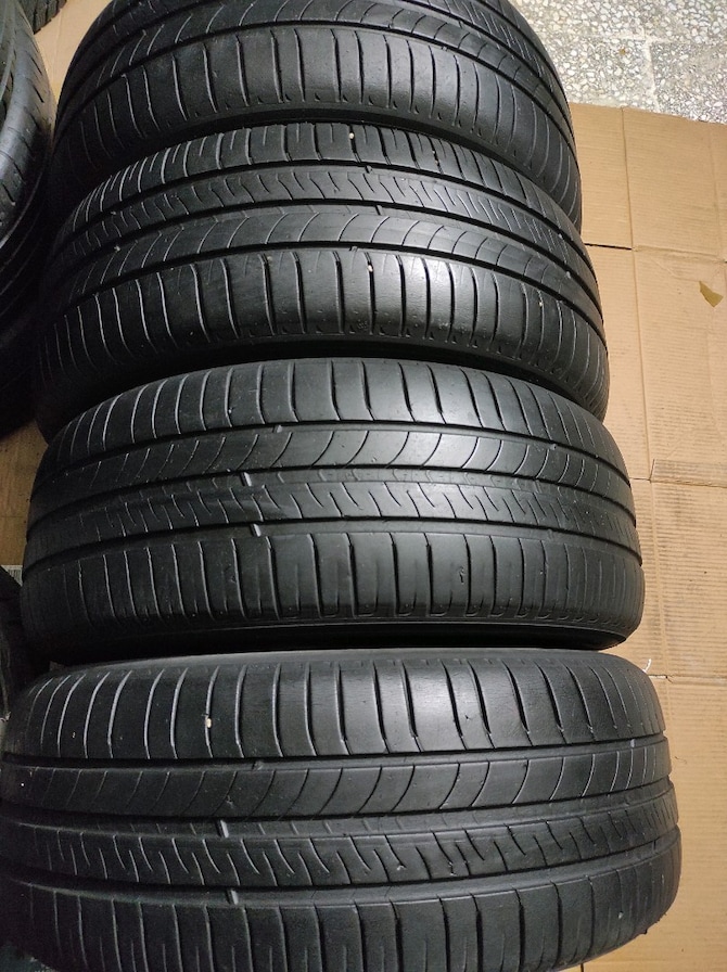 205-55-16 Michelin 4 adet yazlık lastik (tarih:2018-2016) - 2