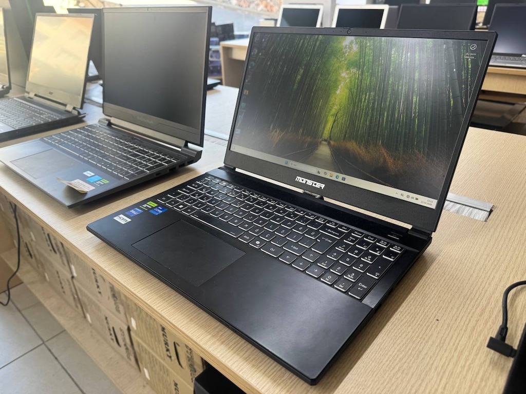 MONSTER *İ7 13620H İŞLEMCİ *32GB DDR5 RAM *1TB SSD *5050 8GB E.K - 3