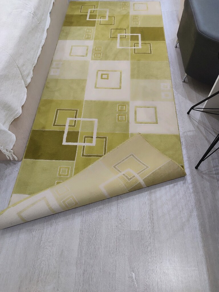 100*250 yeşil renk halı - 2