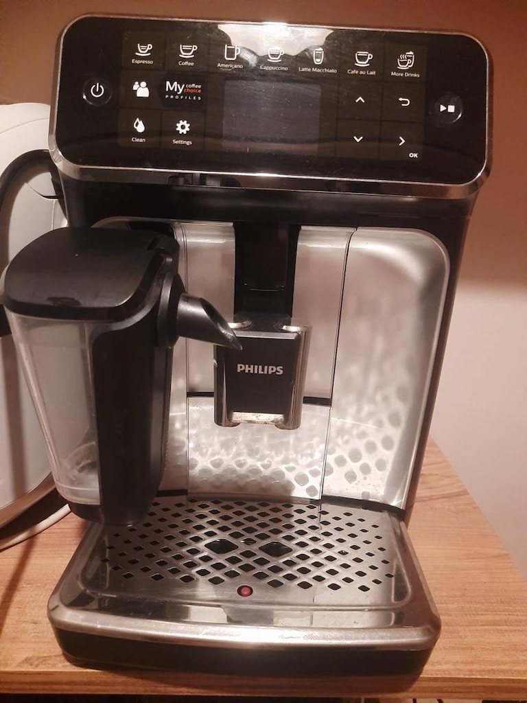 Orijinal Kutulu Az Kullanılmış Philips 4300 Series LatteGo - 3